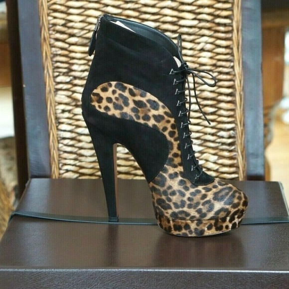 Alaia - Picture 7 of 8